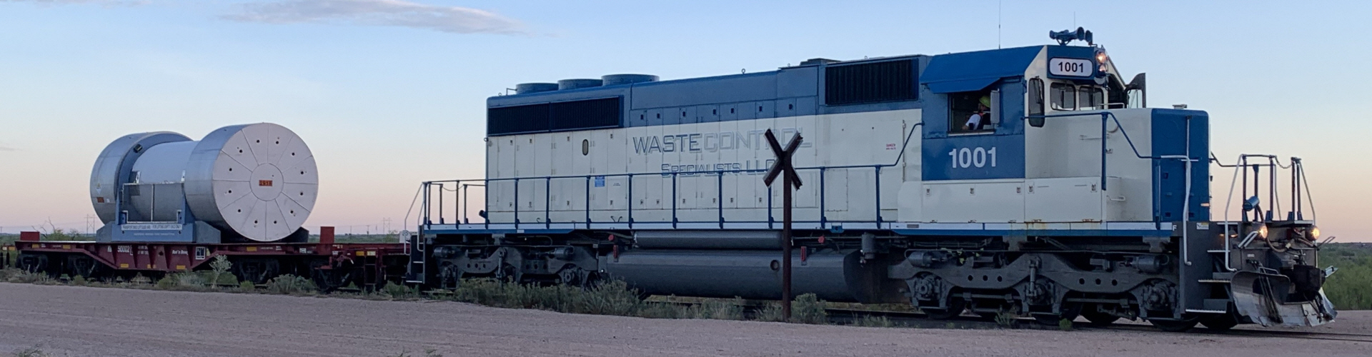 VY_WCS_MP197HB_train-engine-banner